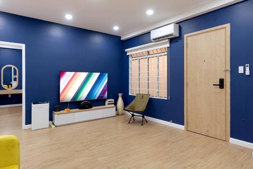 Modern, Cozy & Fully Equipped 2Br Apt In D4, 5M To D1 호치민 외부 사진