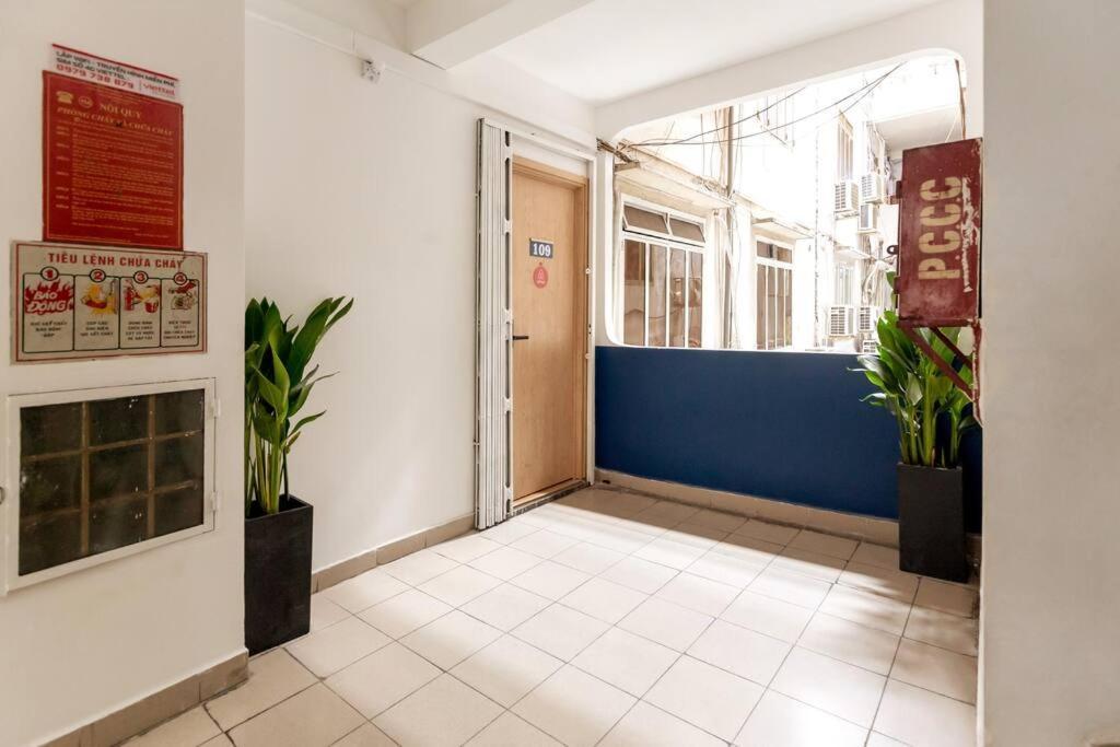 Modern, Cozy & Fully Equipped 2Br Apt In D4, 5M To D1 호치민 외부 사진