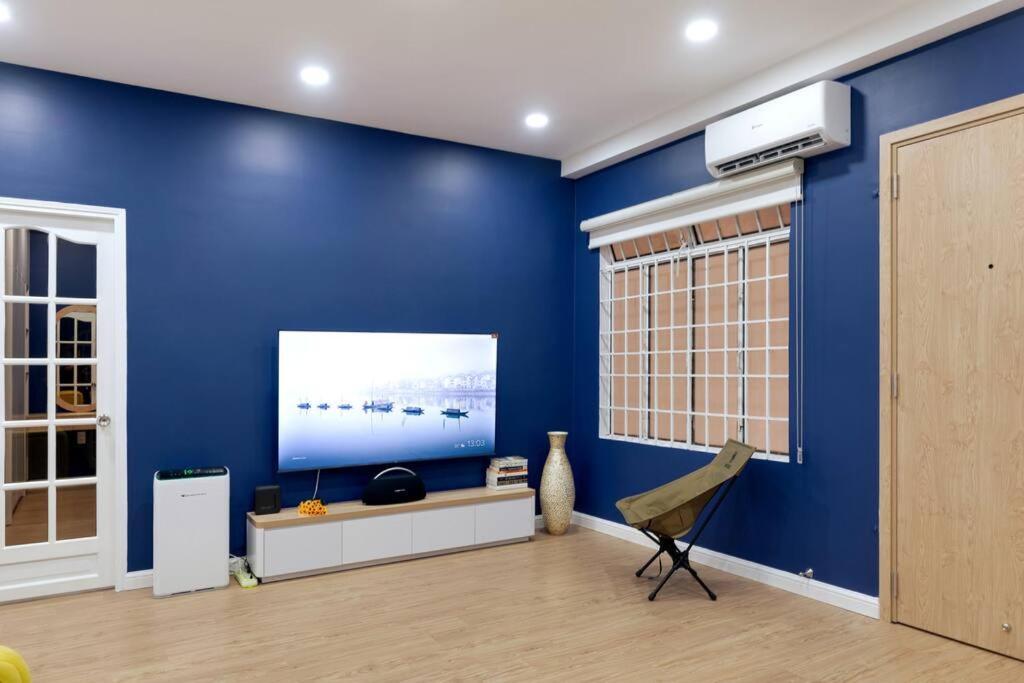 Modern, Cozy & Fully Equipped 2Br Apt In D4, 5M To D1 호치민 외부 사진